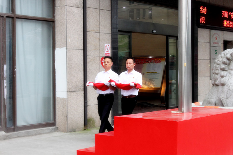 1529993184378830.jpg 1529993184378830.jpg