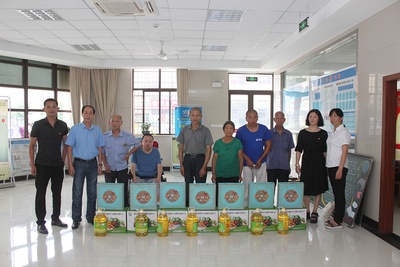 1537423215128591.jpg 1537423215128591.jpg