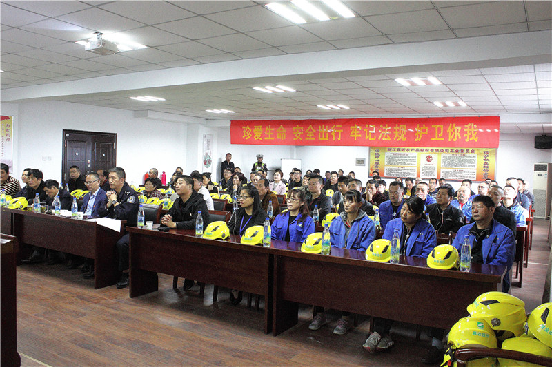 1541550616433589.jpg 1541550616433589.jpg